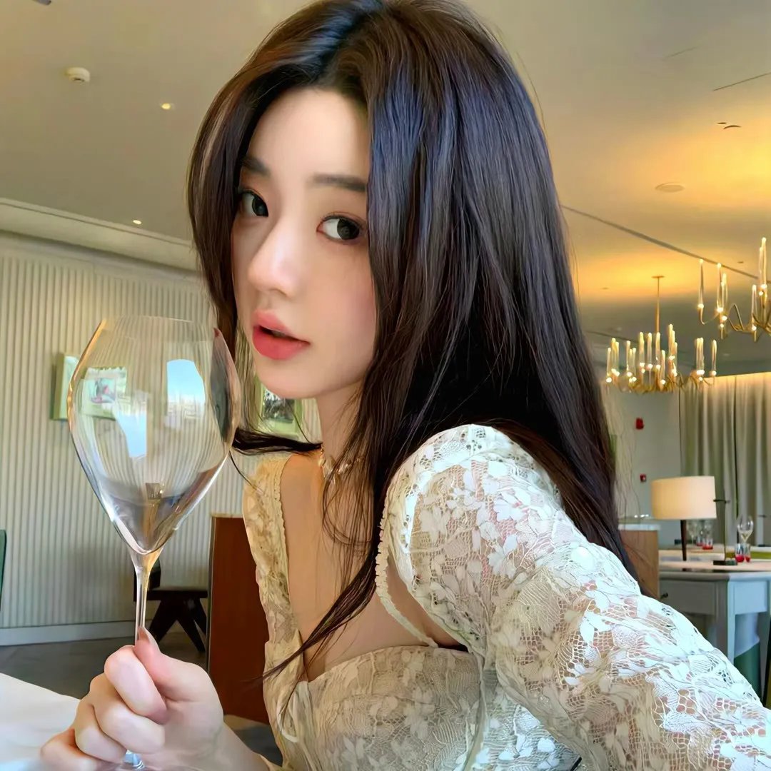 娇滴滴外室一来，冷面王爷成粘人精